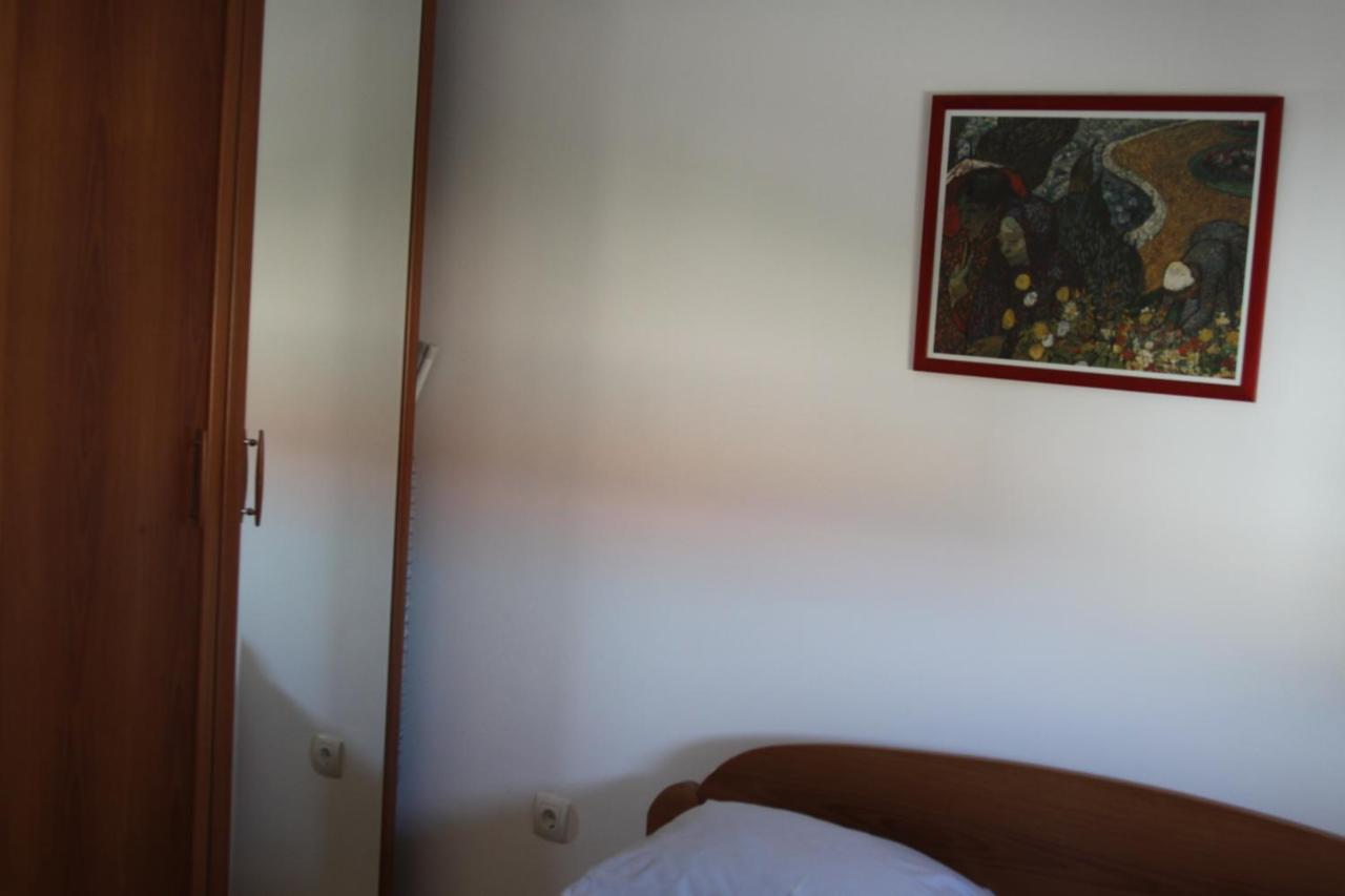Becic Daire Budva
