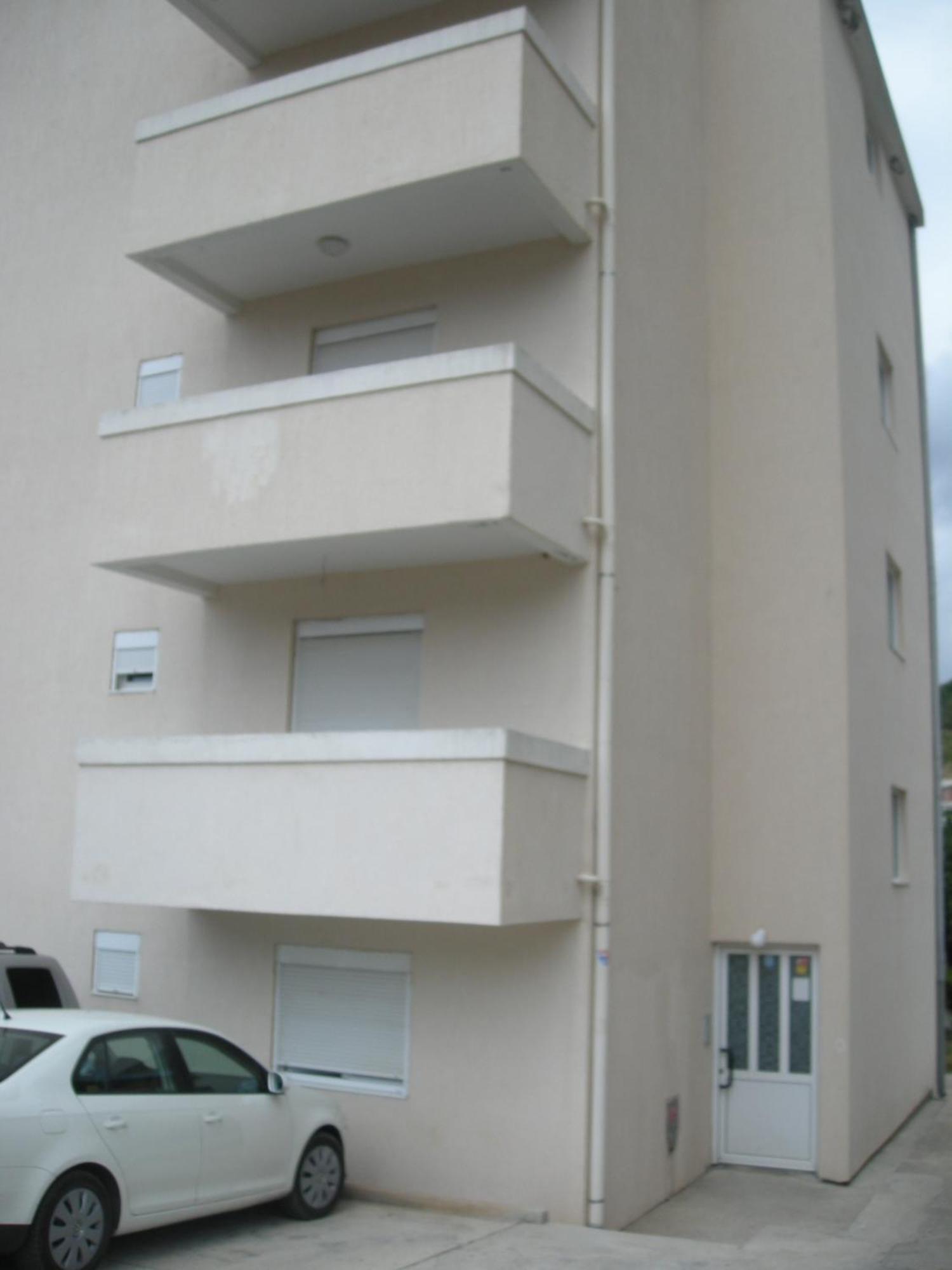 Becic Apartment *